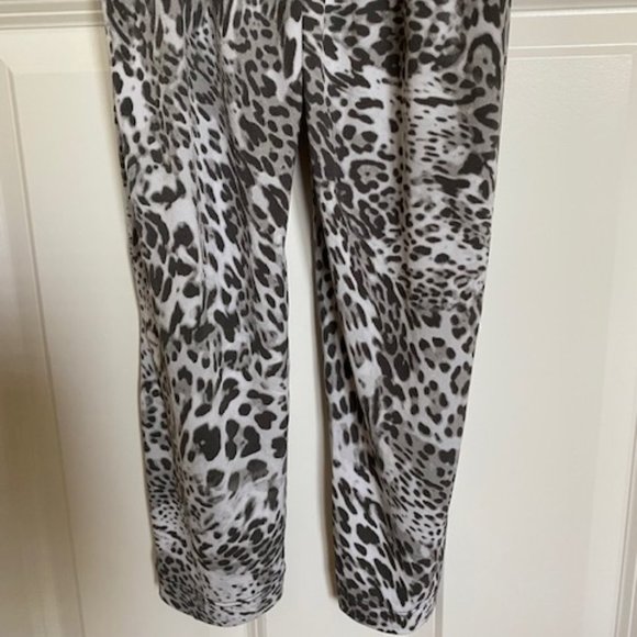 Jennifer Lopez  Jumpsuit  With Removable Straps   Animal Print  Size XS Petite - Picture 6 of 12